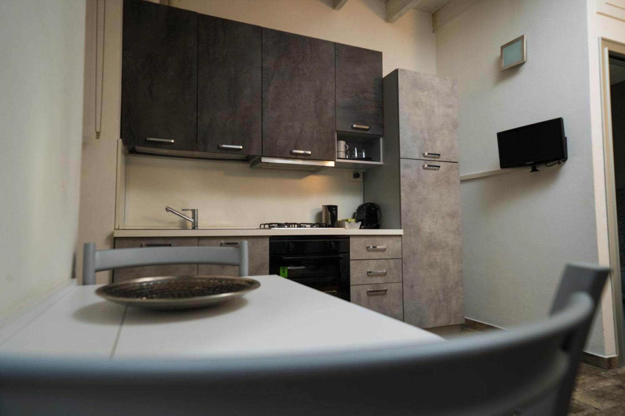 Ferienwohnung La Formaggeria Del Naviglio Mailand Exterior foto